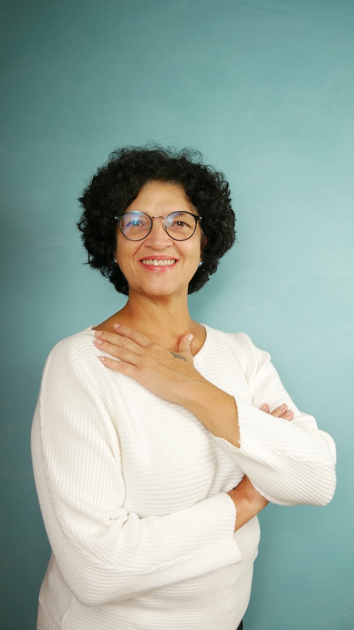 Mariangela — A anfitriã